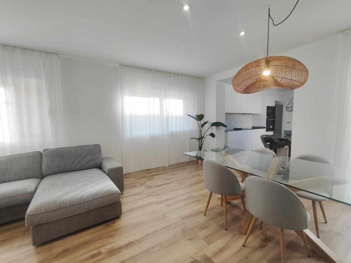 Mazi Apartments Cuba Mataró Exteriér fotografie